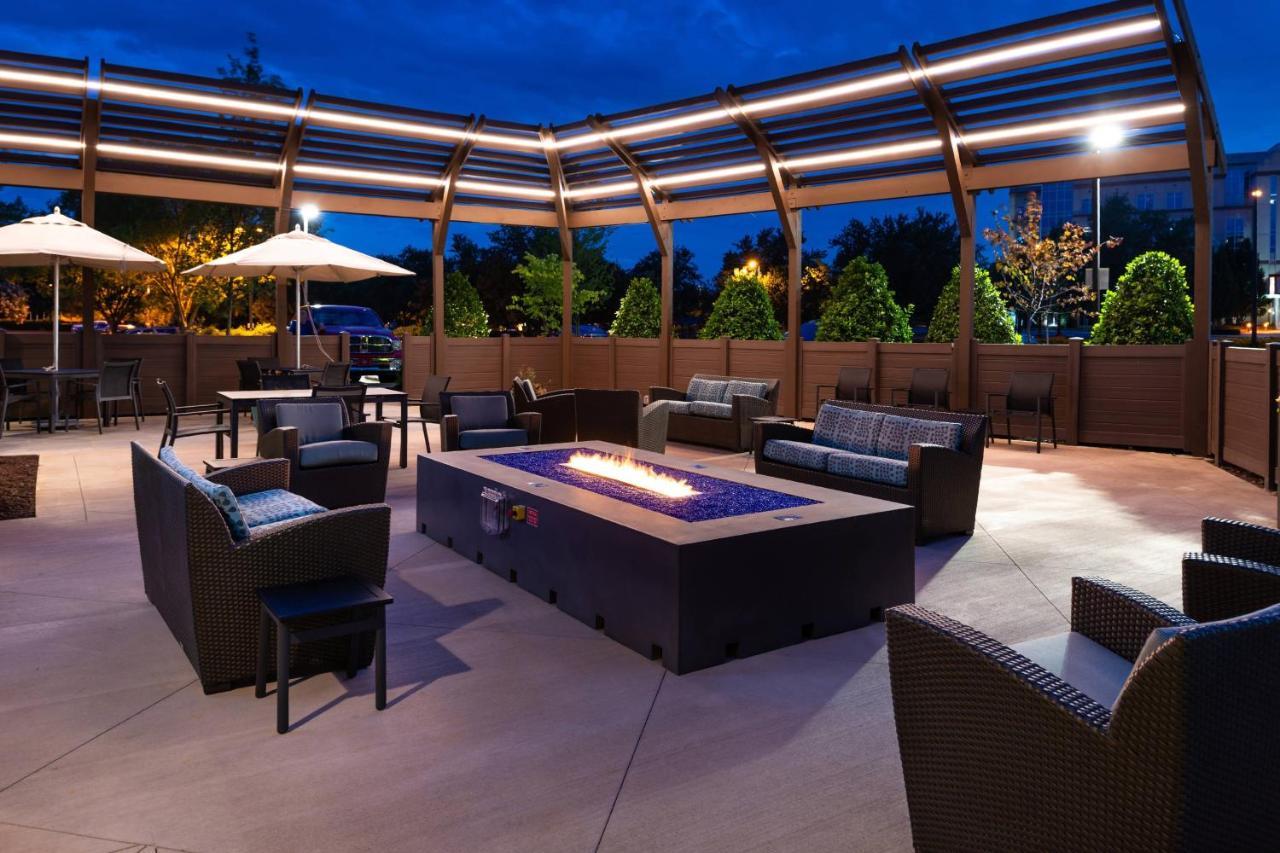 Residence Inn By Marriott Charlotte Northlake Екстер'єр фото
